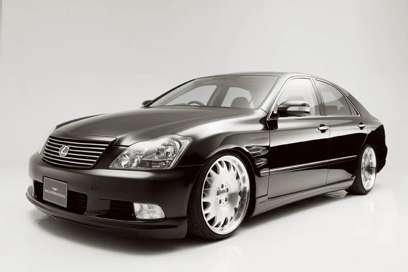 ชุดแต่ง TOYOTA CROWN ATHLETE WALD Japan เอ็กเซ็กคิวทีฟไลน์ ภาพ 5