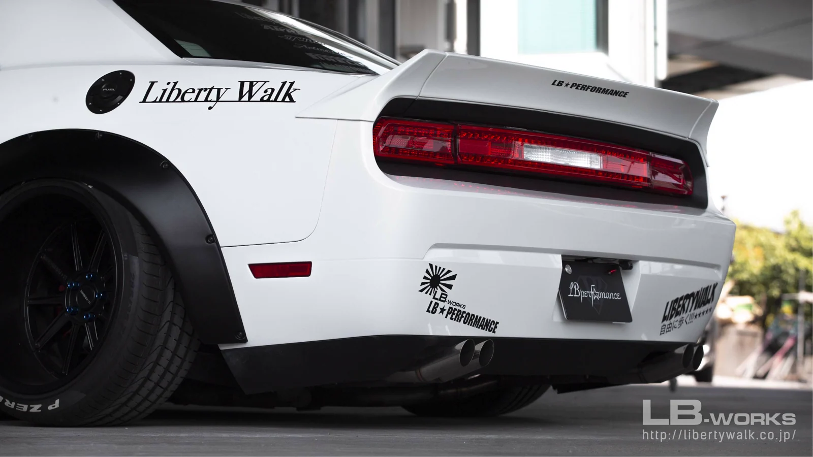 รูปชุดแต่ง ชุดแต่ง Dodge Challenger LB WORK ภาพที่ 12