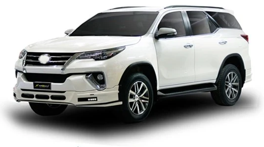 ชุดแต่ง FORTUNER 2015 ภาพรถเต็มคันมุมหน้าจากต้นทาง S-Sporty