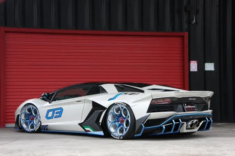 สเกิร์ตท้าย JOB DESIGN NEOTENY 929 PLATINUM สำหรับ LAMBORGHINI AVENTADOR S ภาพสินค้าที่เลือก