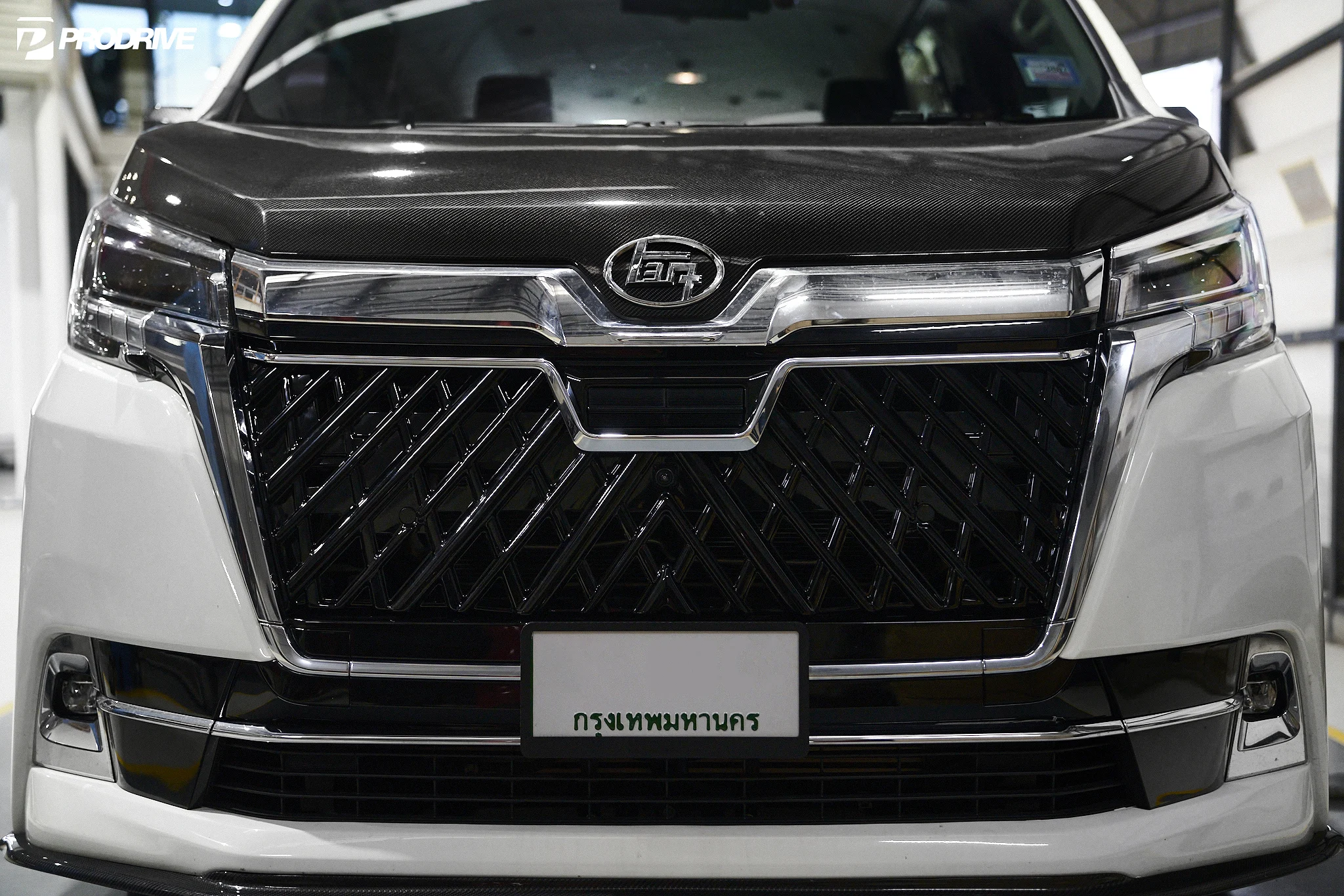ชุดแต่ง TOYOTA COMMUTER Toyota Commuter x WALD Prodrive Shop ภาพ 2