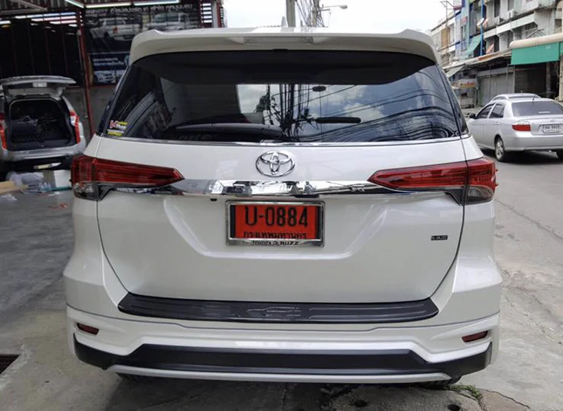 รูปชุดแต่ง ชุดแต่ง TOYOTA Fortuner 2015 2019 Fiar Design Fiar V1 ภาพที่ 3