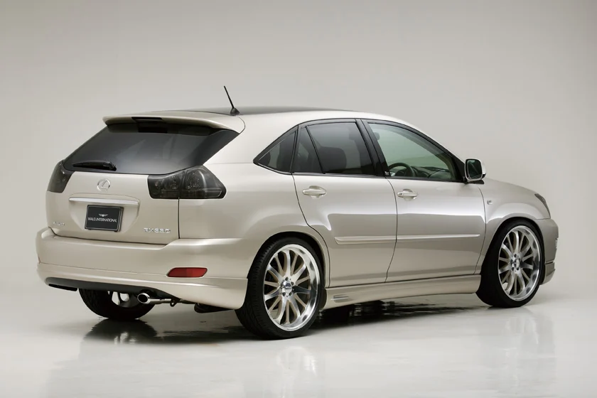 ชุดแต่ง TOYOTA HARRIER WALD Japan เอ็กเซ็กคิวทีฟไลน์ ภาพ 6