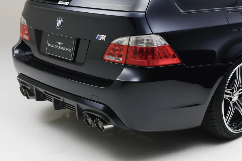 ชุดแต่ง BMW 5 Series TOURING M SPORTS WALD Japan สปอร์ตไลน์ HALF TYPE M5 LOOK ภาพ 8