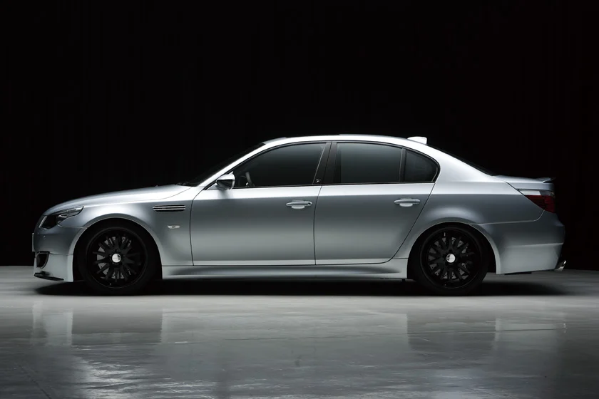 ชุดแต่ง BMW M5 WALD Japan สปอร์ตไลน์ ภาพ 3