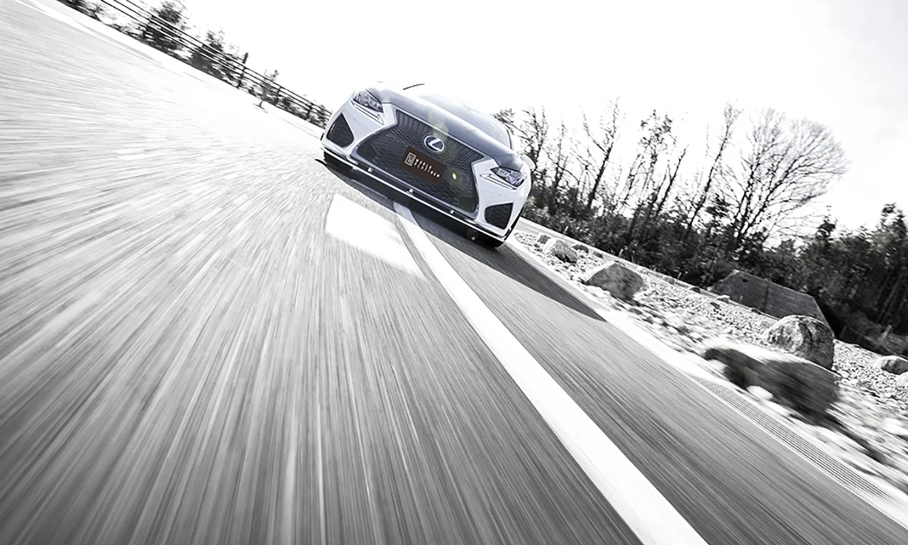 ชุดแต่ง LEXUS RC-F USC10 2014.10~2019.4 Rowen Japan ภาพ 14