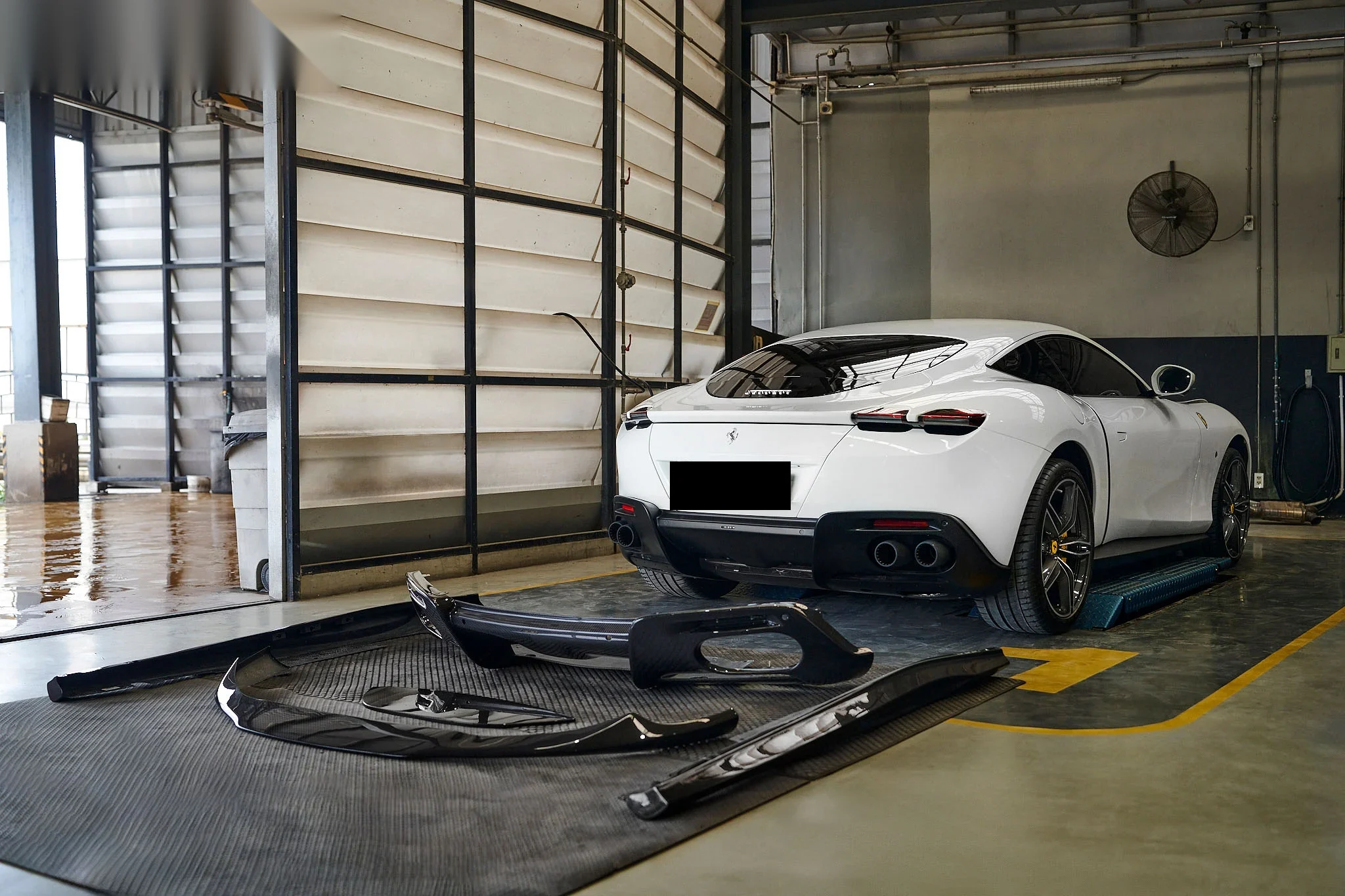 ชุดแต่ง FERRARI ROMA Ferrari Roma x Novitec Prodrive Shop ภาพ 7