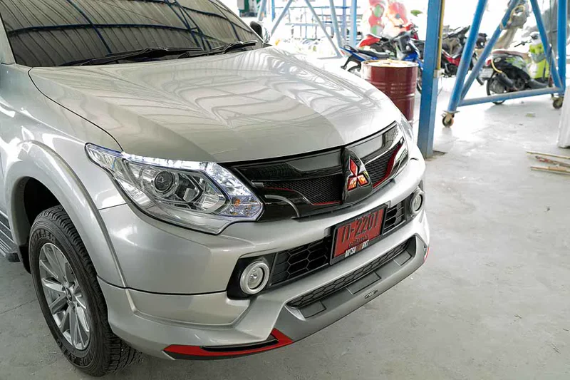 ชุดแต่งไทรทัน 2015 AmotriZ Body Kits - MITSUBISHI New Triton Model 2015 - Up ชุดแต่งรถ ภาพ 21
