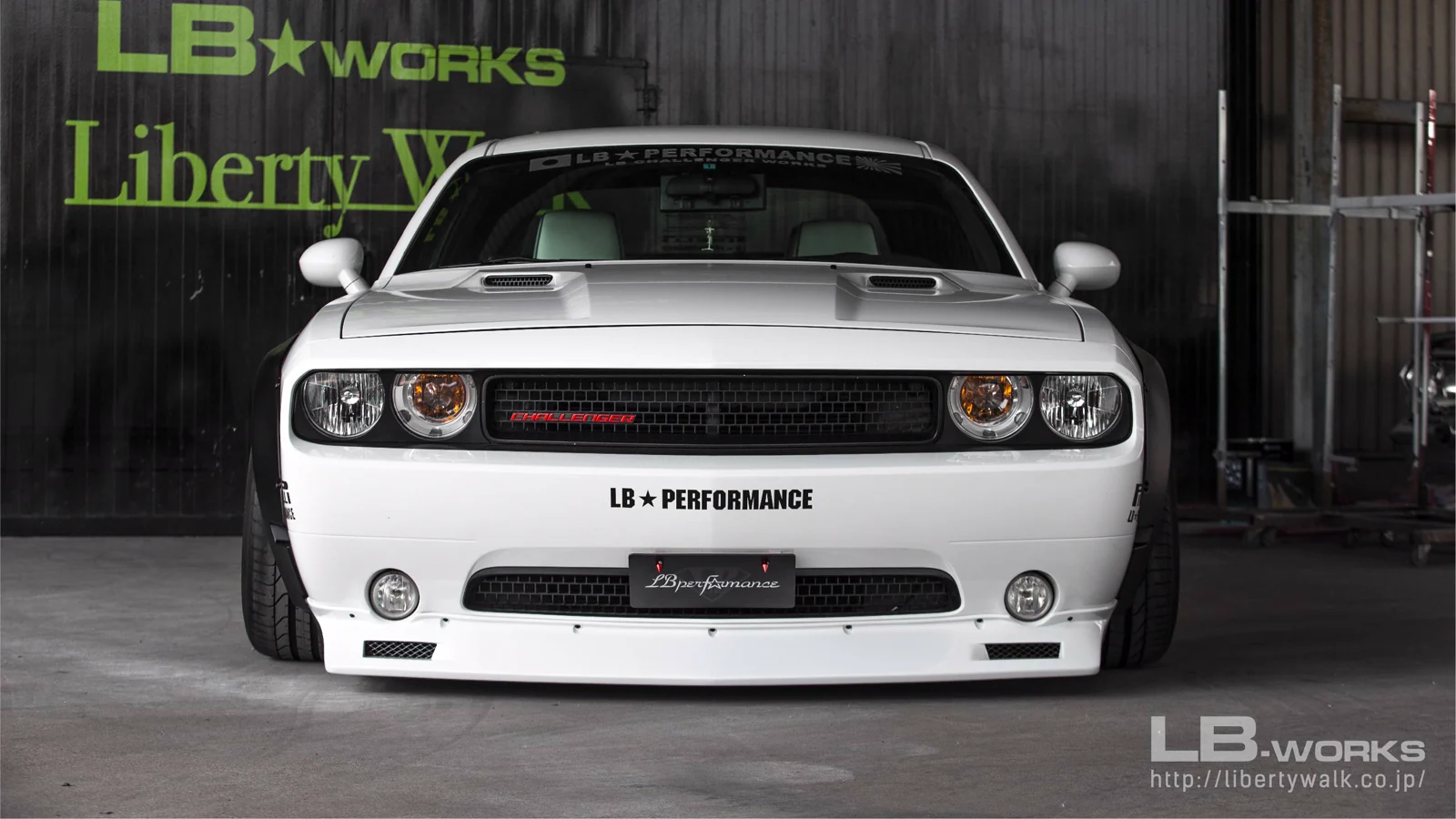 ชุดแต่ง Dodge Challenger LB WORK
