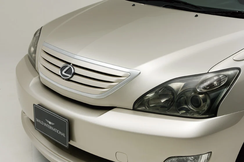 ชุดแต่ง TOYOTA HARRIER WALD Japan เอ็กเซ็กคิวทีฟไลน์ ภาพ 9