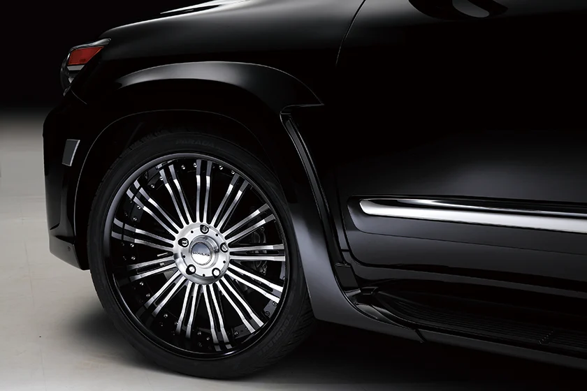 ชุดแต่ง LEXUS LX570 WALD Japan สปอร์ตไลน์ แบล็กไบซัน เอดิชัน ภาพ 6