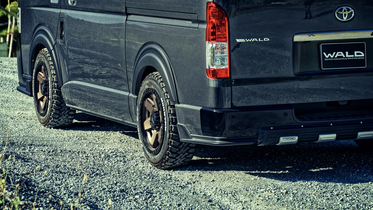 ชุดแต่ง TOYOTA HIACE WIDE/SUPER LONG WALD Japan เดสเสิร์ตไลน์ ภาพ 24