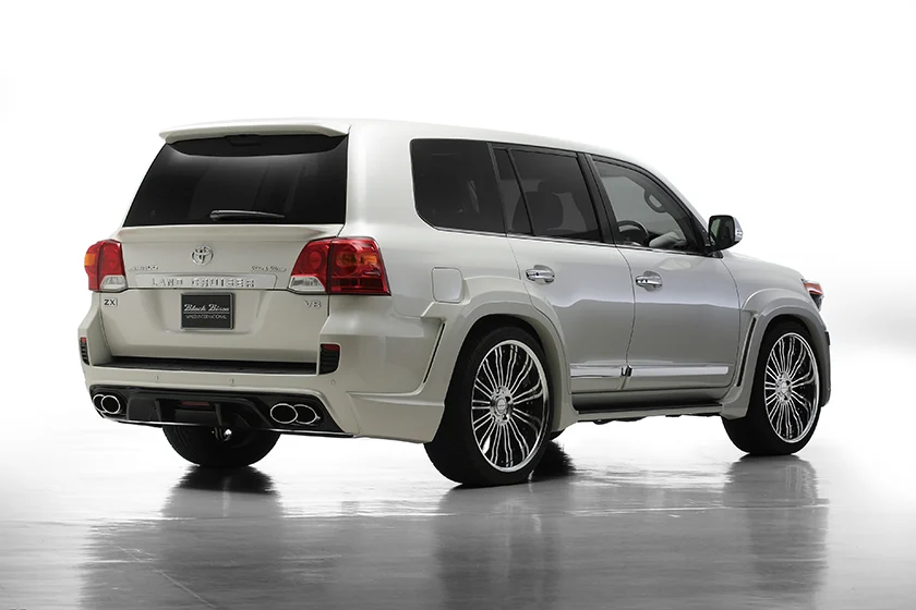 ชุดแต่ง TOYOTA LAND CRUISER 200 WALD Japan สปอร์ตไลน์ แบล็กไบซัน เอดิชัน ภาพ 26