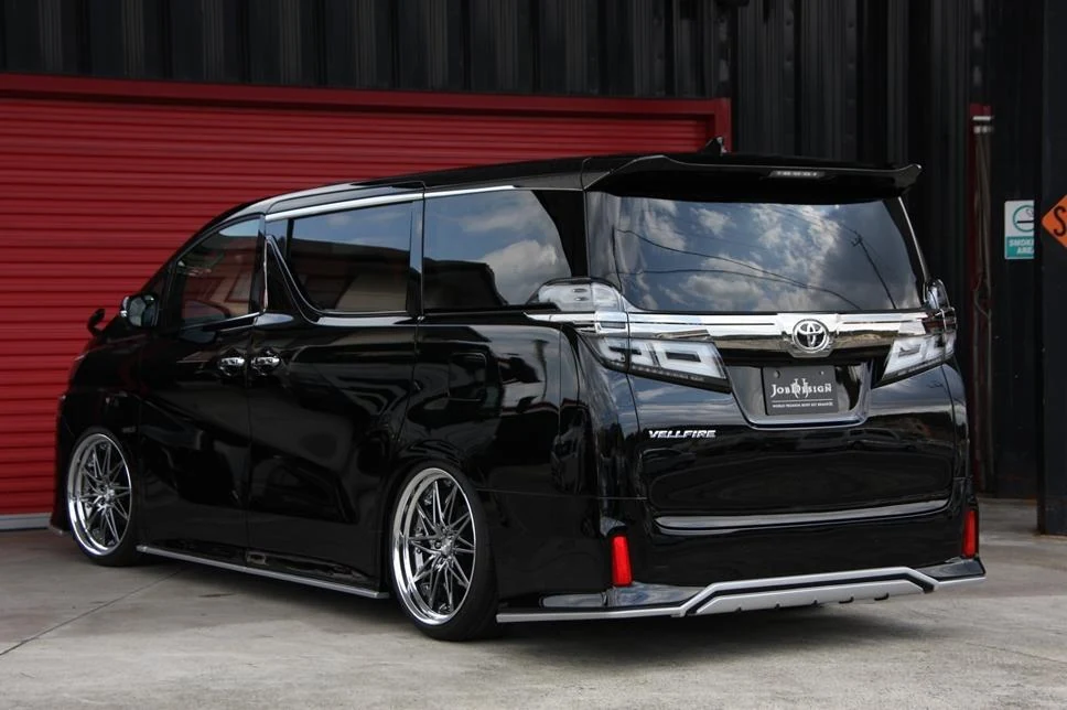 สเกิร์ตท้าย JOB DESIGN GUNs STYLE Stance Generation สำหรับ TOYOTA VELLFIRE 30 ภาพสินค้าที่เลือก
