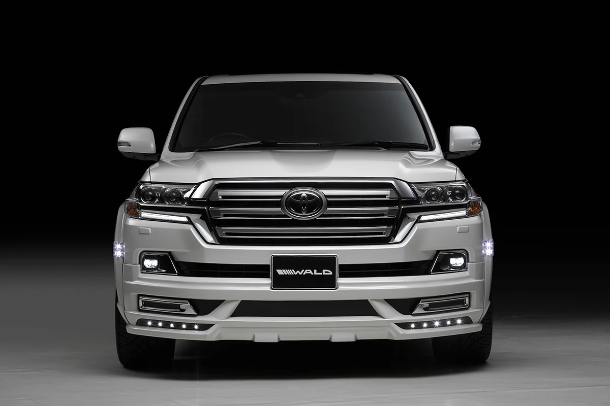 ชุดแต่ง TOYOTA LAND CRUISER 200 WALD Japan สปอร์ตไลน์ ภาพ 1