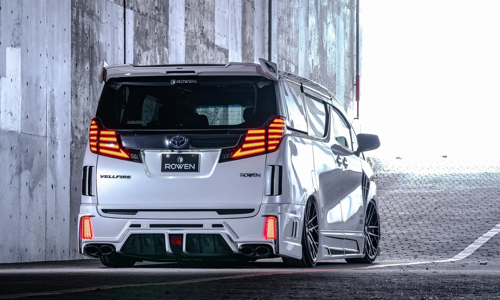ชุดแต่ง TOYOTA 30 VELLFIRE Z-grade MODEL Bumper type AGH3#W/GGH3#W/AYH30W 2015.1~2017.12 Rowen Japan ภาพ 9