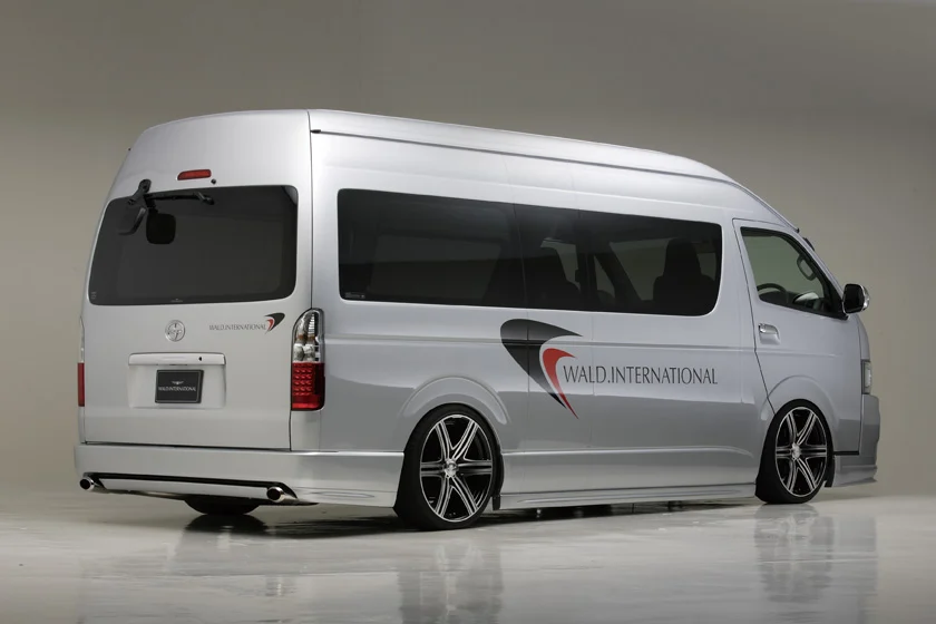 ชุดแต่ง TOYOTA HIACE WIDE/SUPER LONG WALD Japan เอ็กเซ็กคิวทีฟไลน์ V2 ภาพ 6