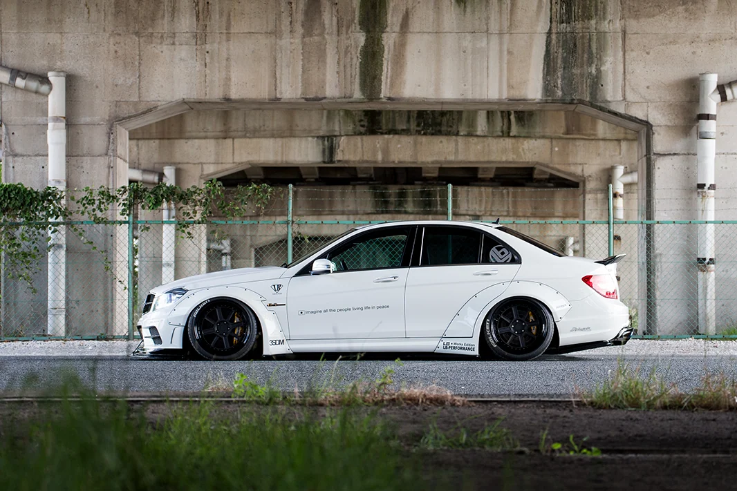 รูปชุดแต่ง ชุดแต่ง Mercedes-Benz C Class W204 2010 2014 LB WORK ภาพที่ 9