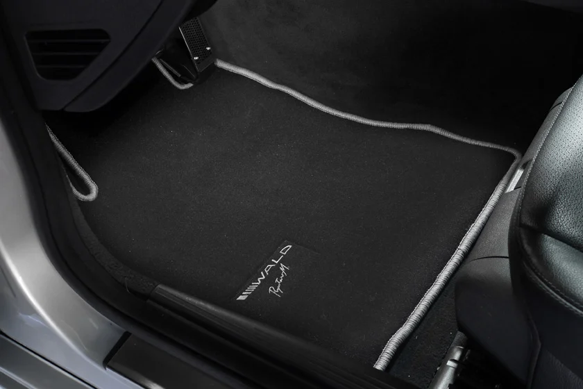 ชุดแต่ง MERCEDES-BENZ E-CLASS WAGON WALD Japan สปอร์ตไลน์ แบล็กไบซัน เอดิชัน ภาพ 22