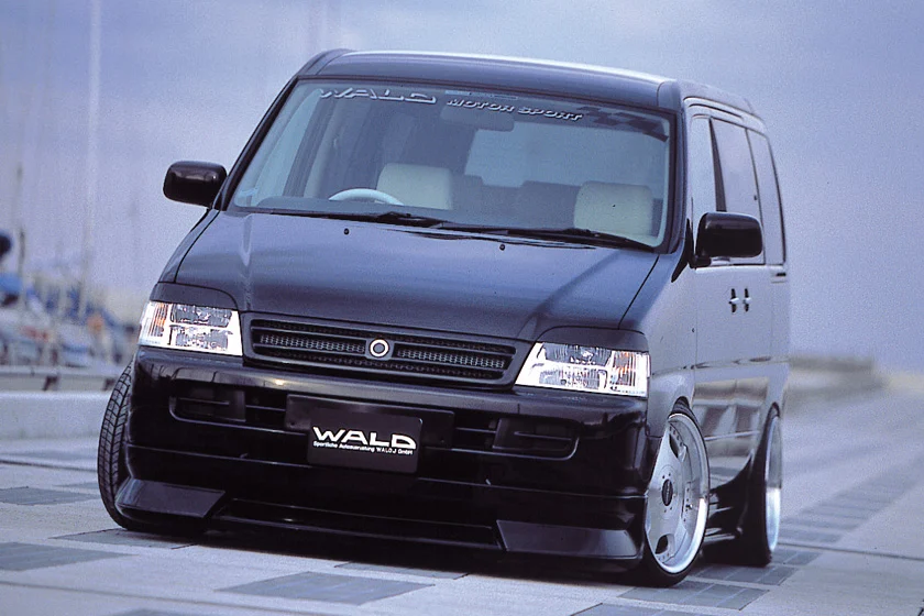 ชุดแต่ง HONDA STEP WGN WALD Japan สปอร์ตไลน์ ภาพ 1