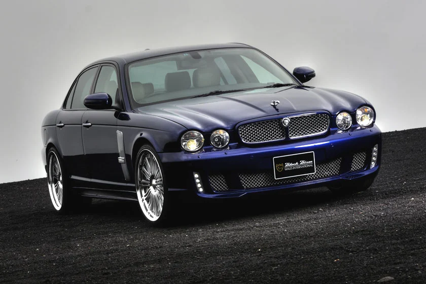 ชุดแต่ง JAGUAR XJ WALD Japan สปอร์ตไลน์ แบล็กไบซัน เอดิชัน ภาพ 25