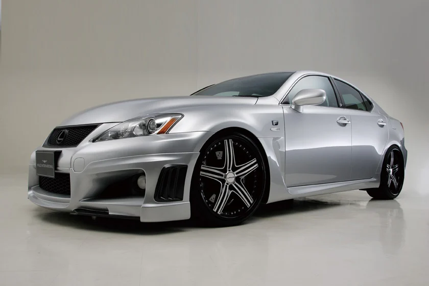 ชุดแต่ง LEXUS IS F WALD Japan สปอร์ตไลน์ แบล็กไบซัน เอดิชัน ภาพ 4