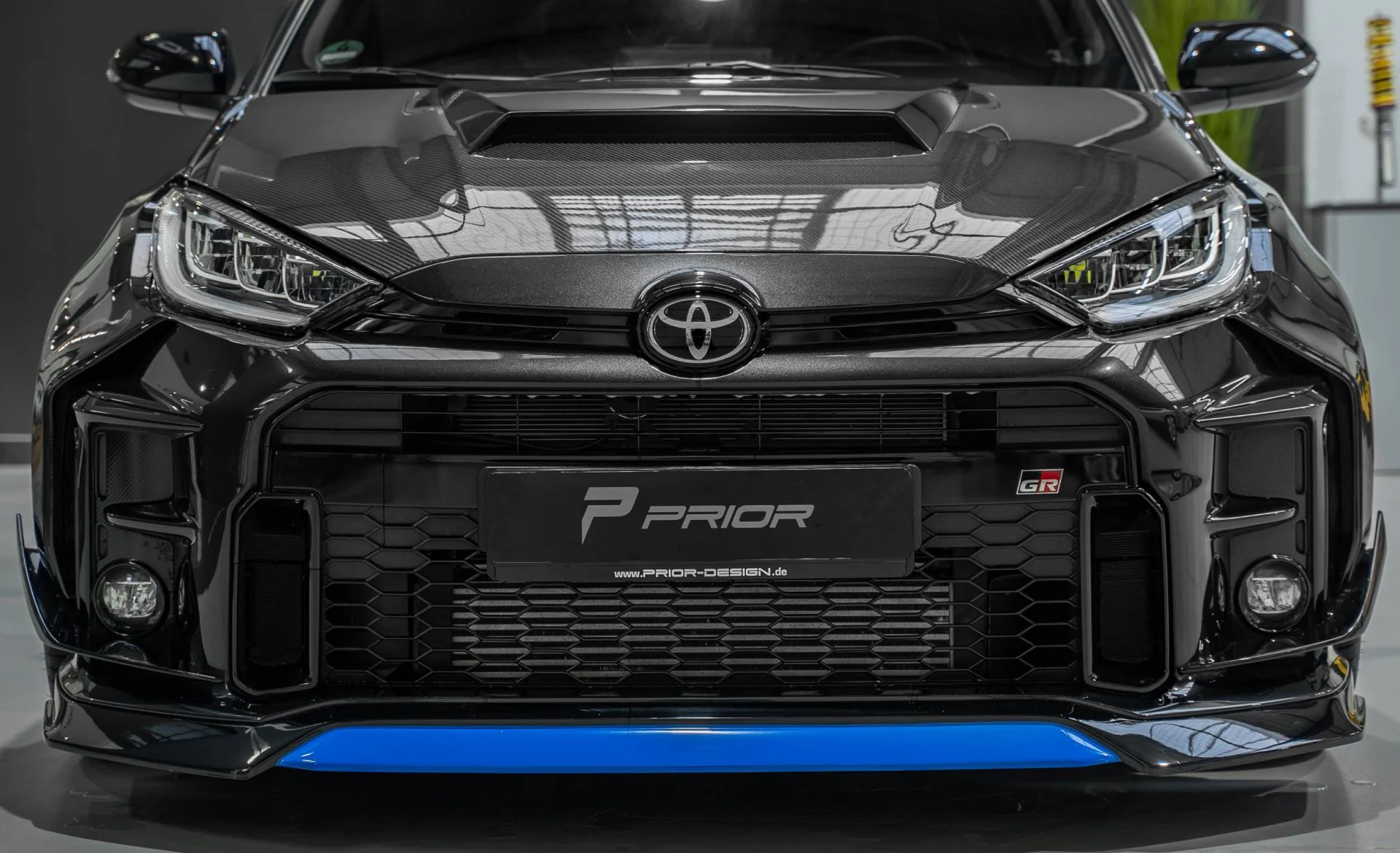 ลิ้นเสริมกันชนหน้า Prior Design TOYOTA GR Yaris ภาพสินค้าที่เลือก