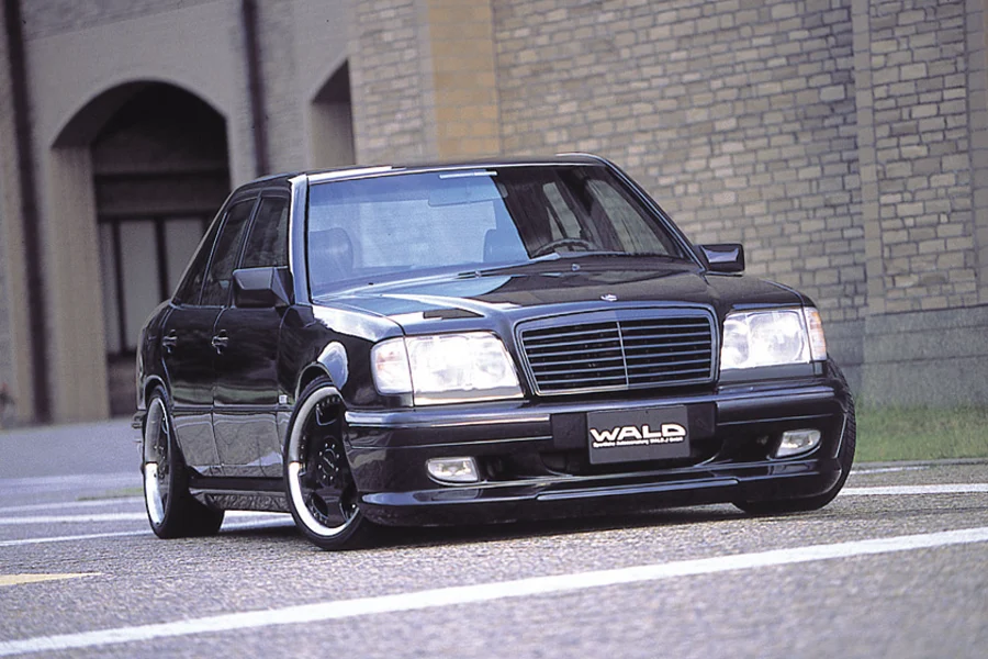 รูปชุดแต่ง ชุดแต่ง Mercedes-Benz E Class W124 WALD 4Door ภาพที่ 8
