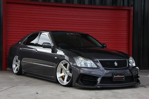 สเกิร์ตข้าง JOB DESIGN PHANTOM สำหรับ TOYOTA CROWN GRS18 ภาพสินค้าที่เลือก