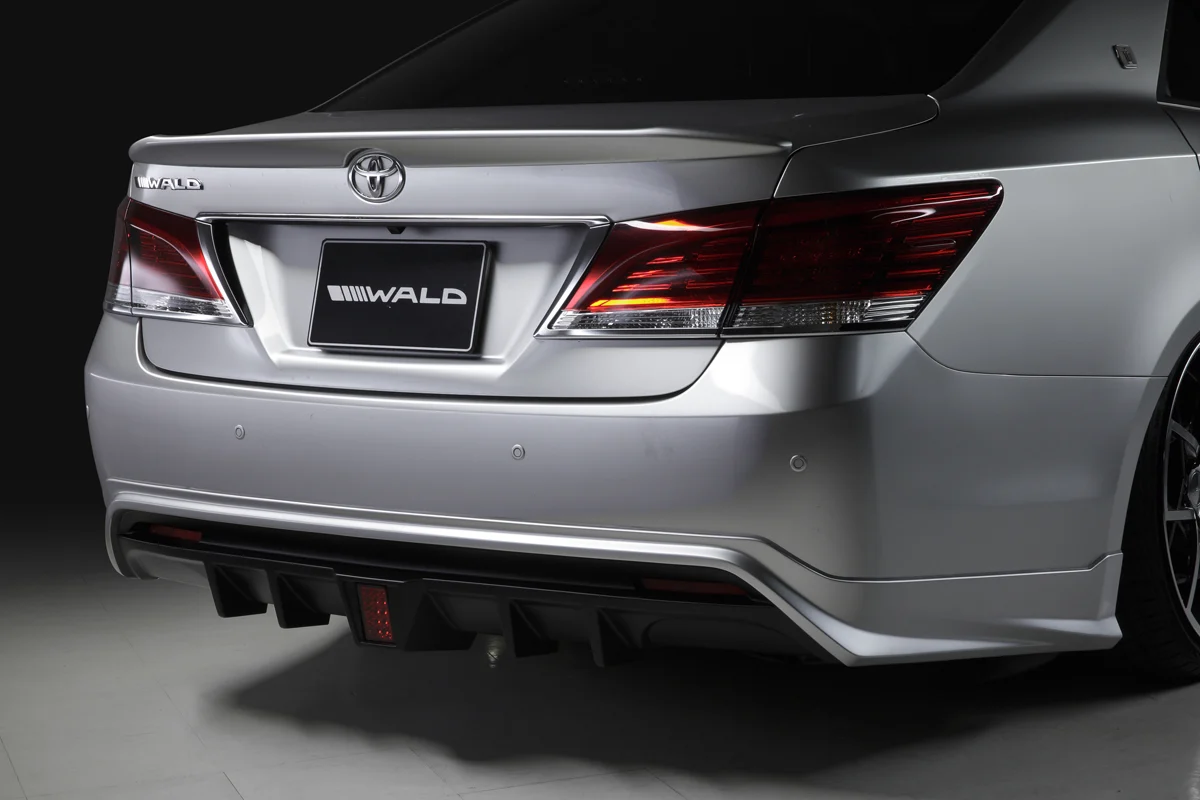 ชุดแต่ง TOYOTA CROWN ROYAL WALD Japan สปอร์ตไลน์ ภาพ 5