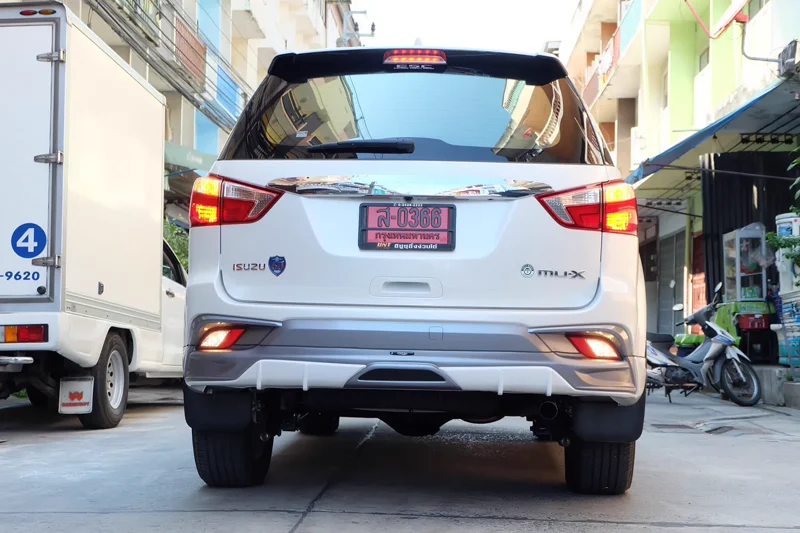 ชุดแต่ง MU X 2017 AmotriZ BodyKits - ISUZU Mu-X 2017 AmotriZ Body Kits ชุดแต่งรถ ภาพ 21