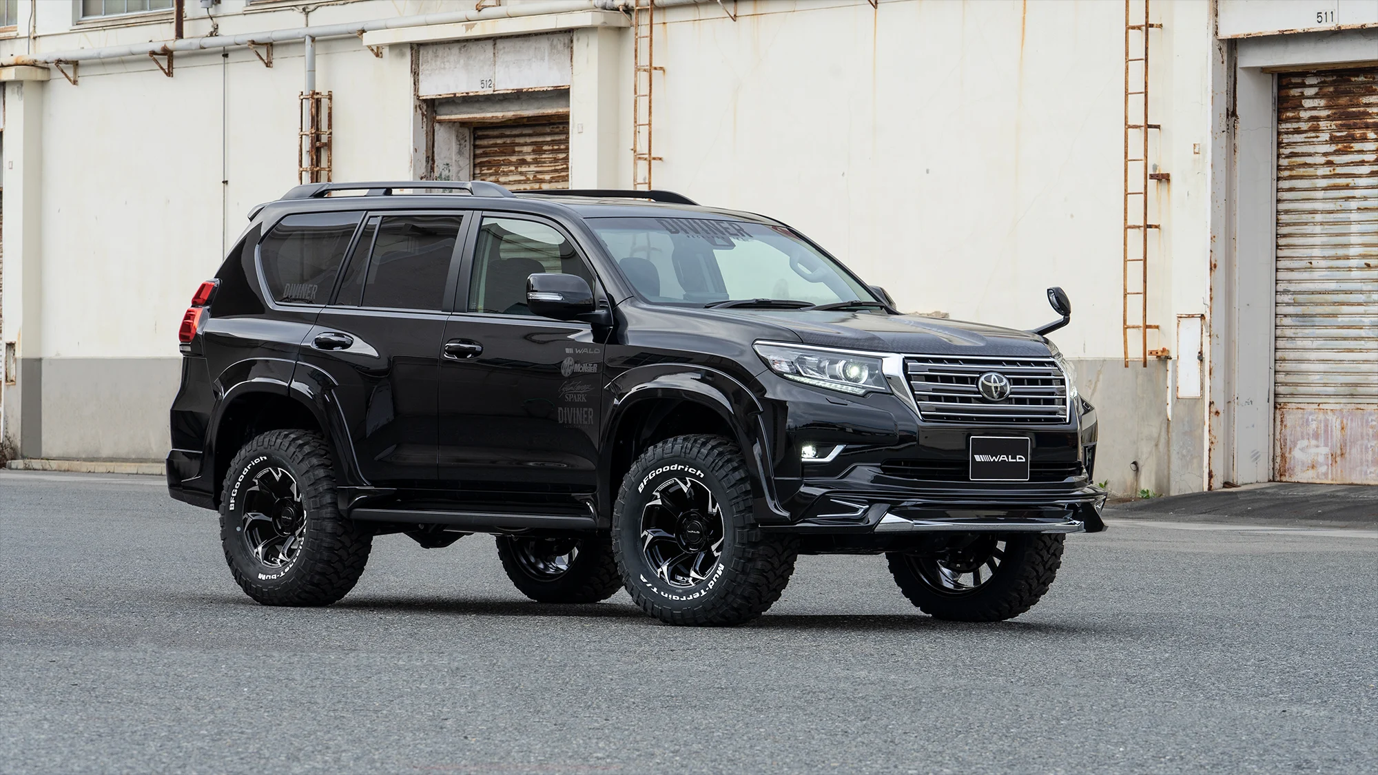 ชุดแต่ง TOYOTA LAND CRUISER PRADO WALD Japan สปอร์ตไลน์ ภาพ 15