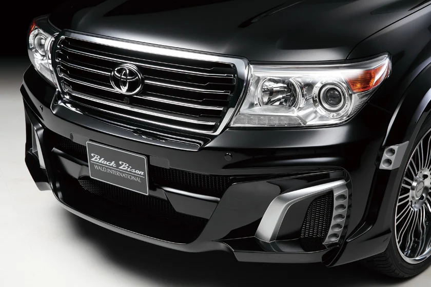 ชุดแต่ง TOYOTA LAND CRUISER 200 WALD Japan สปอร์ตไลน์ แบล็กไบซัน เอดิชัน ภาพ 4