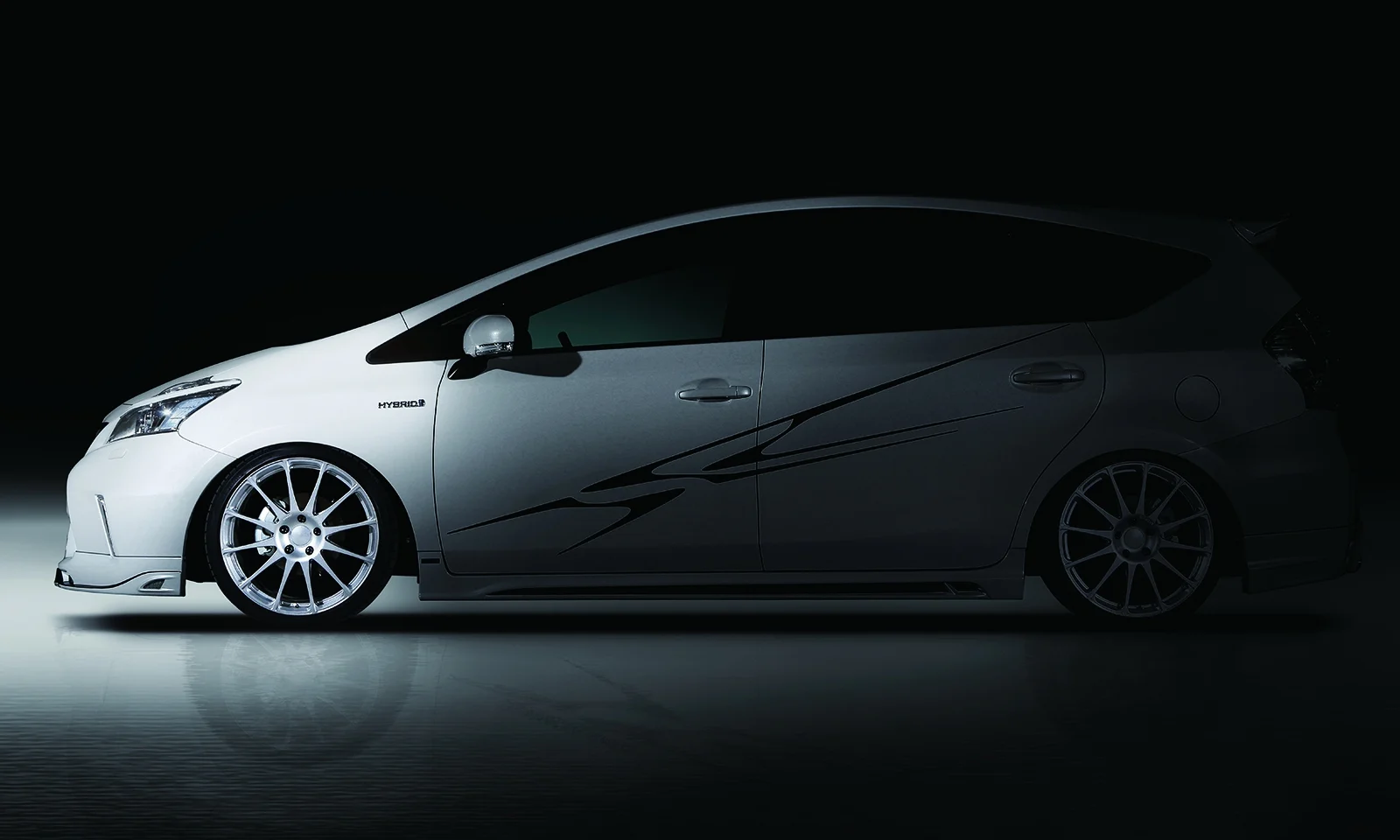ชุดแต่ง TOYOTA 40 PRIUS α MODEL ZVW40/41 2011.5~2014.11 Rowen Japan ภาพ 6