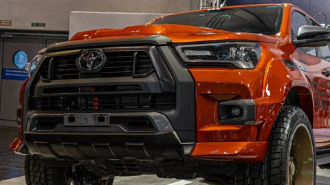 กระจังหน้า Prior Design TOYOTA Hilux Invincible 2018+ ภาพสินค้า 1