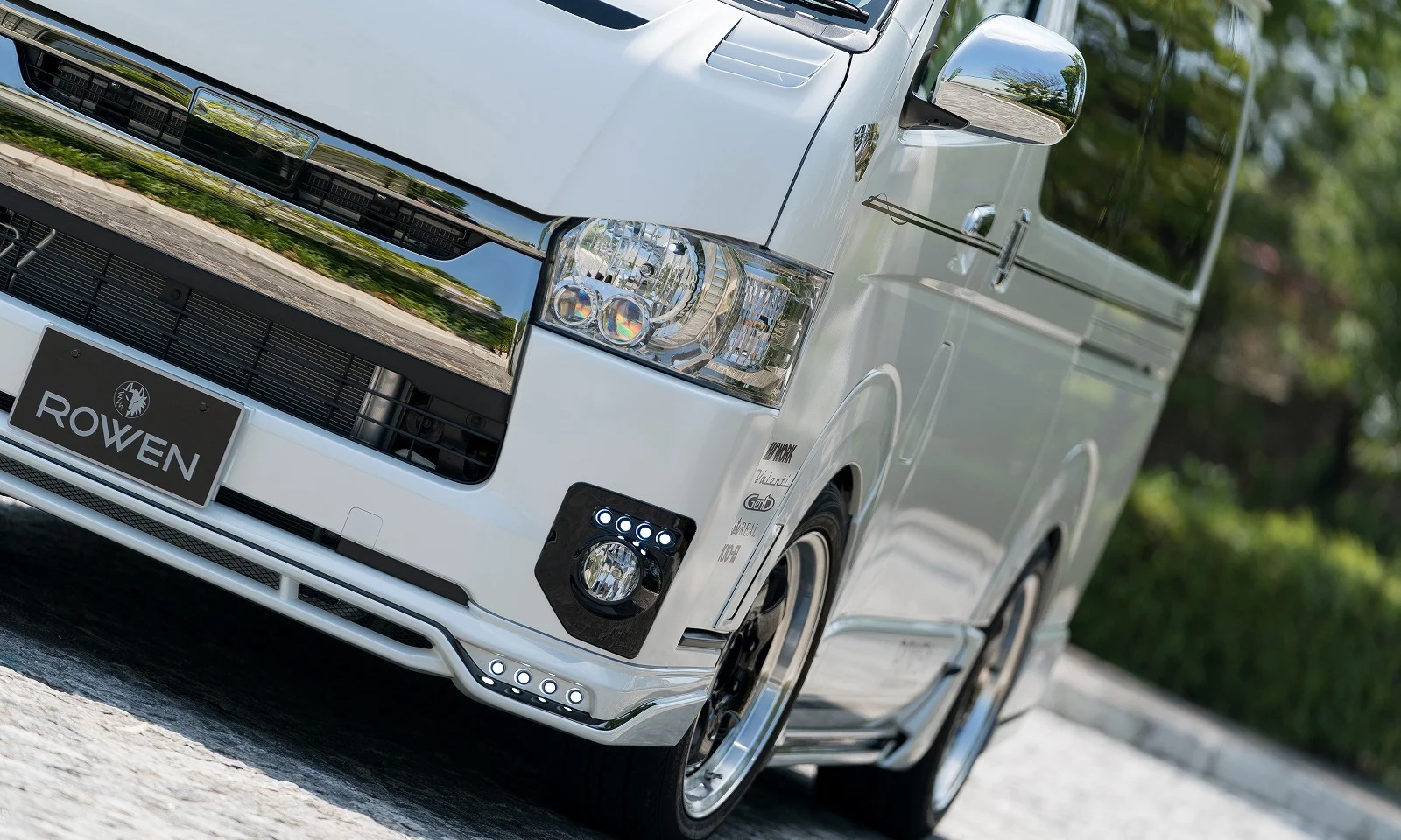 ชุดแต่ง TOYOTA 200HIACE 4 KDH/TRH20# 2013.12~2017.11 Rowen Japan ภาพ 4