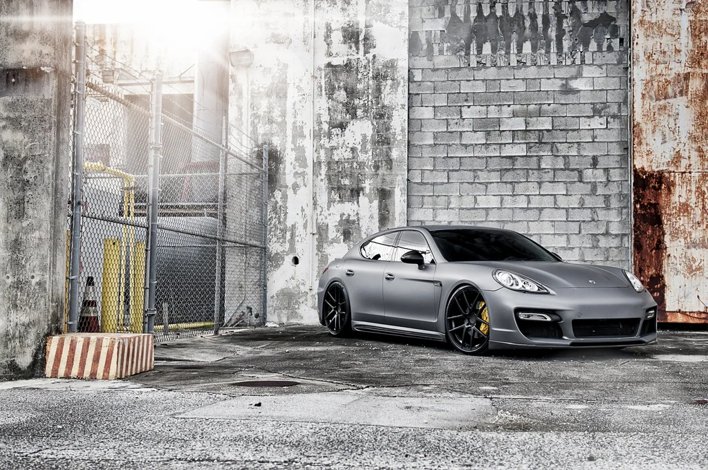 รูปชุดแต่ง ชุดแต่ง Porsche Panamera 970 ปี 09 16 Vorsteiner ภาพที่ 6