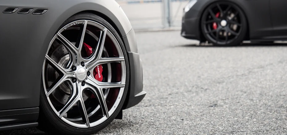 ชุดแต่ง MASERATI GHIBLI WALD Japan สปอร์ตไลน์ แบล็กไบซัน เอดิชัน ภาพ 22