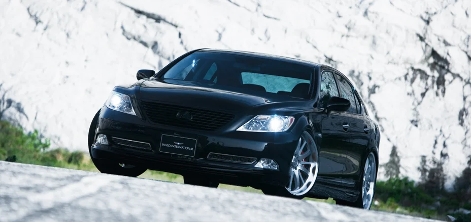 ชุดแต่ง LEXUS LS460/L 600h/hL WALD Japan เอ็กเซ็กคิวทีฟไลน์ V1 ภาพ 20