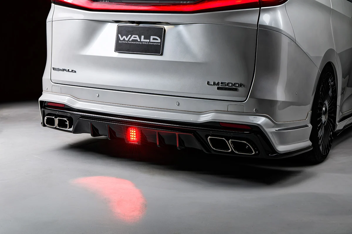 ชุดแต่ง LEXUS LM500h WALD Japan สปอร์ตไลน์ ภาพ 6