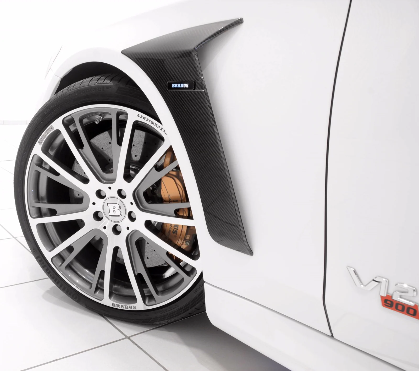 รูปชุดแต่ง ชุดแต่ง Mercedes-Benz S Class 2015 Brabus ภาพที่ 4