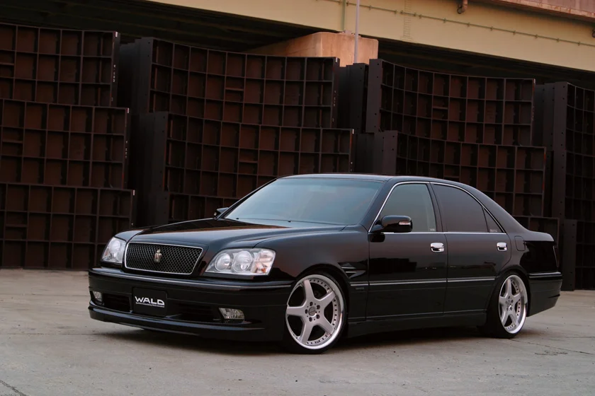 ชุดแต่ง TOYOTA CROWN ATHLETE/ROYAL WALD Japan เอ็กเซ็กคิวทีฟไลน์ ภาพ 4