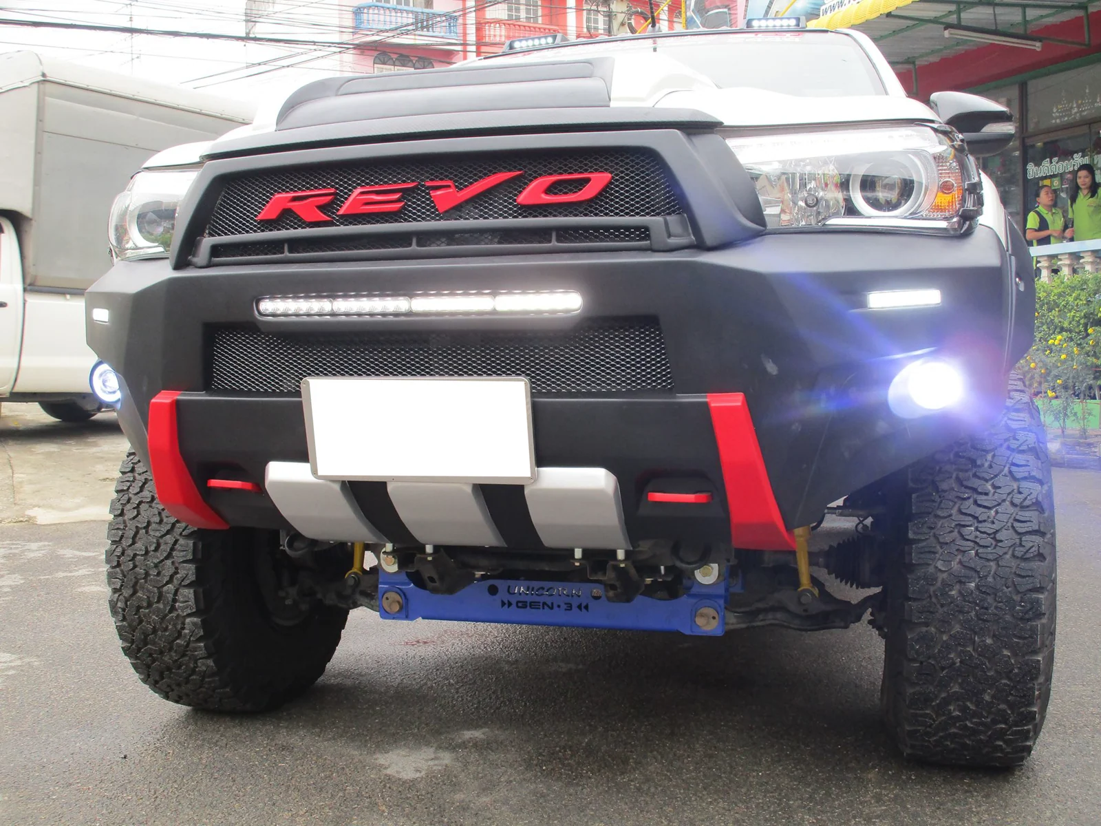 รูปชุดแต่ง ชุดแต่ง Toyota Hilux Revo 2015 2019 TDS V4 ภาพที่ 16