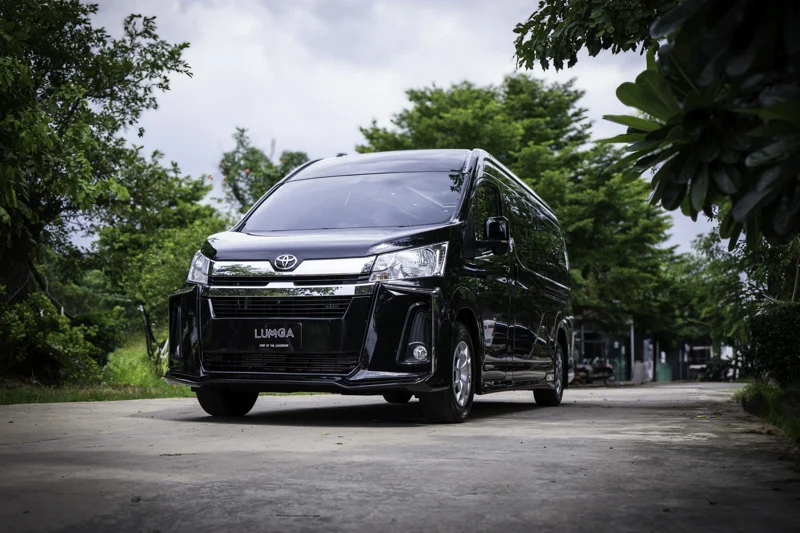 ชุดแต่ง Toyota Commuter 2019 สเกิร์ตหน้าสไตล์ Lumga (ลัมกา) 1 ชุด 4-6 ชิ้น - TOYOTA Bodykits Commuter 2020 & Bodykits Hiace ชุดแต่งรถ ภาพ 17