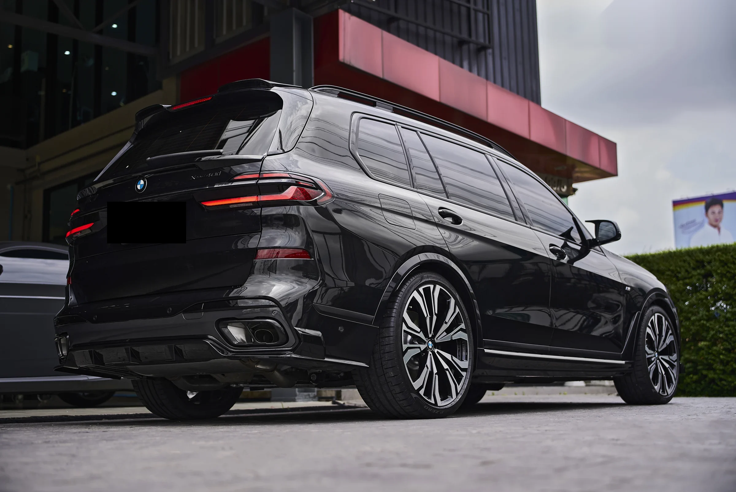ชุดแต่ง BMW X7 G07 BMW X7 G07 LCI x M-Performance Prodrive Shop ภาพ 9