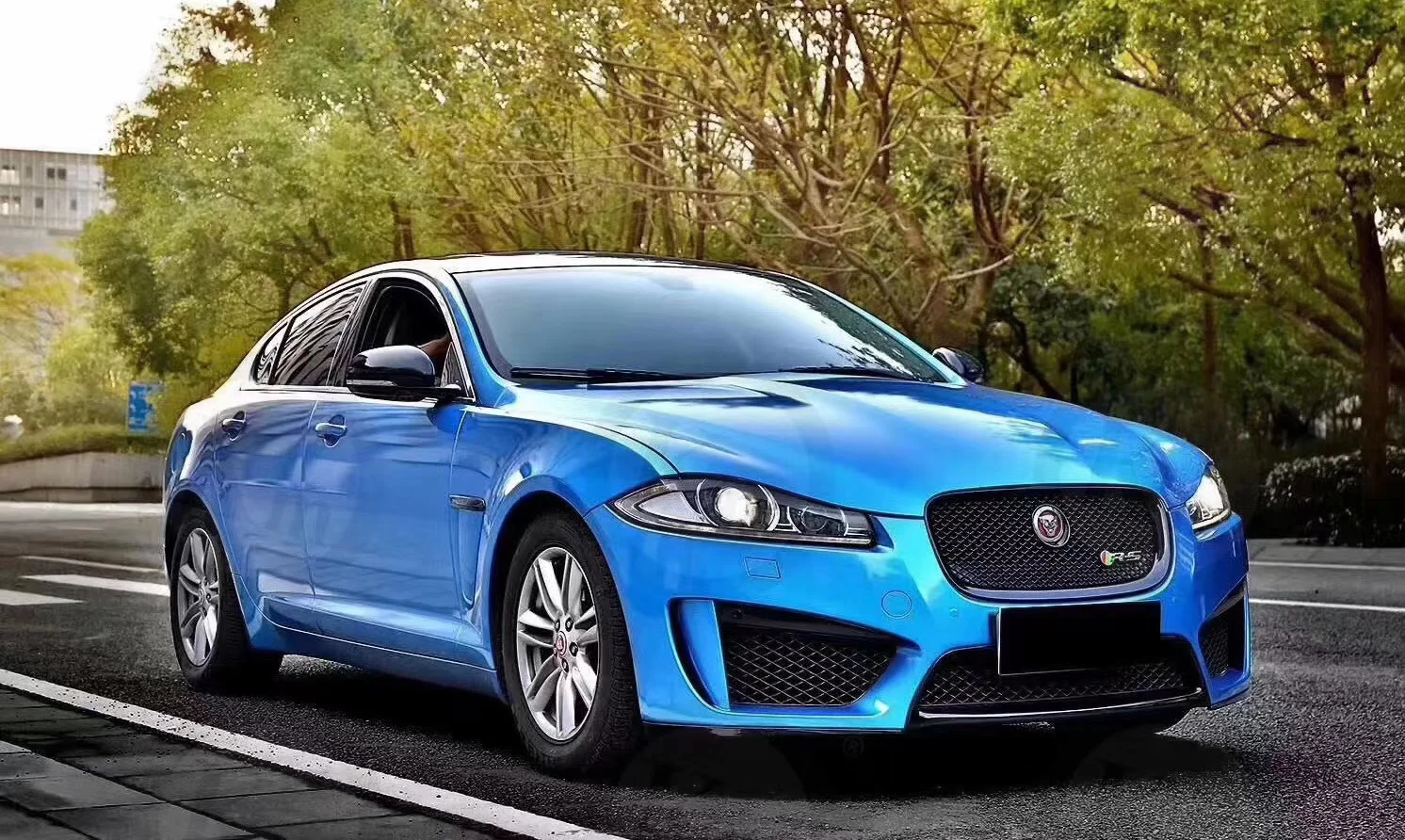 รูปชุดแต่ง ชุดแต่ง Jaguar XFR 11 15 ภาพที่ 4