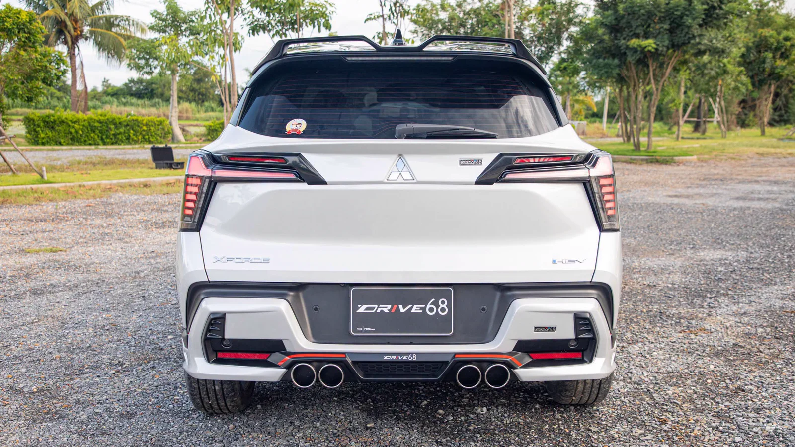 รูปชุดแต่ง ชุดแต่ง Mitsubishi 𝗫𝗙𝗢𝗥𝗖𝗘 ภาพที่ 1