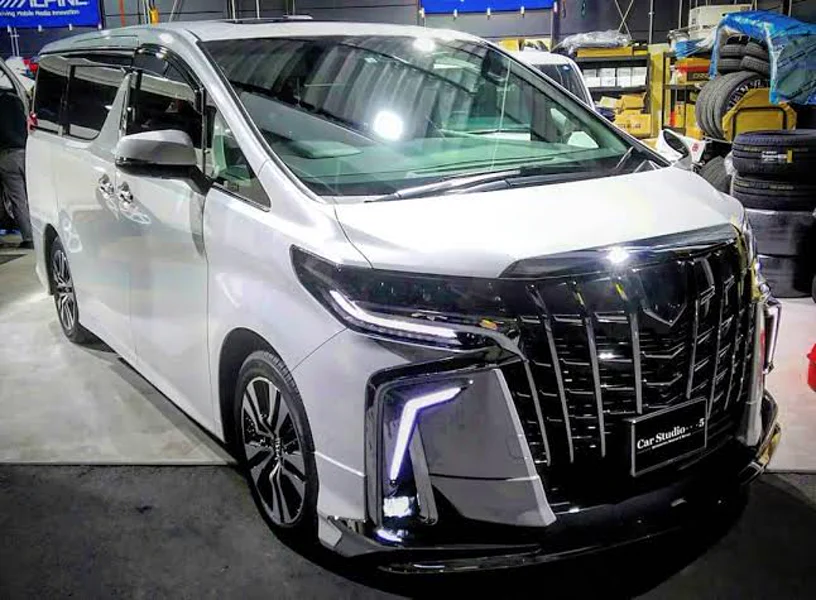 รูปชุดแต่ง ชุดแต่ง TOYOTA Alphard AH30 2015 2018 เปลี่ยนหน้า 2020 ตัว Top ภาพที่ 18