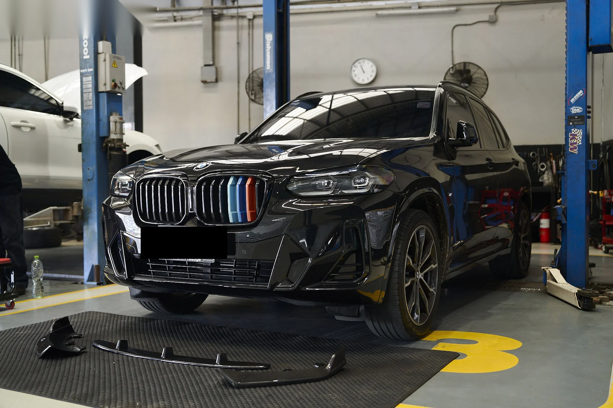 ชุดแต่ง BMW X3 G01 BMW X3 LCI x คาร์บอน ลิ้นหน้า สปอยเลอร์ Prodrive Shop ภาพ 9