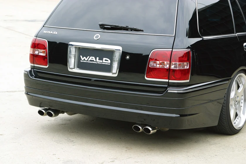 ชุดแต่ง TOYOTA CROWN ESTATE WALD Japan เอ็กเซ็กคิวทีฟไลน์ ภาพ 7